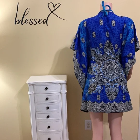 👙Swim Cover Up. V Neck Blue, Black, Cream,  & Turquoise Blue. - Picture 5 of 6